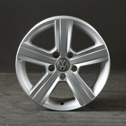 OE Volkswagen 7H0601025H8Z8 5×120 R17x7 ET55 65.1 ratlankiai